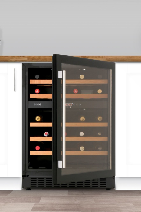 Gray CFWC604BL 60cm Freestanding/under counter wine cooler