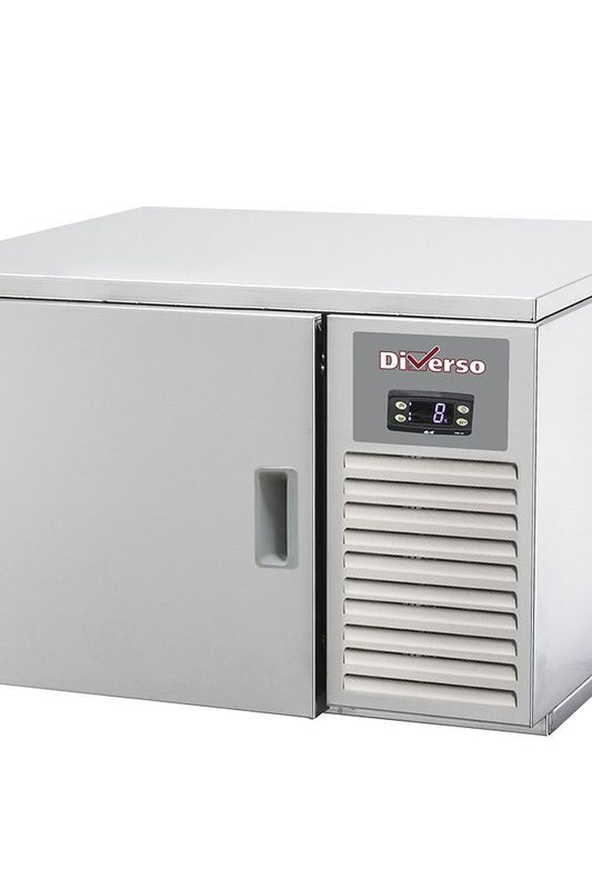 Light Gray Diverso WR-3G0P-RT Blast Chiller - Contact Us For Availability