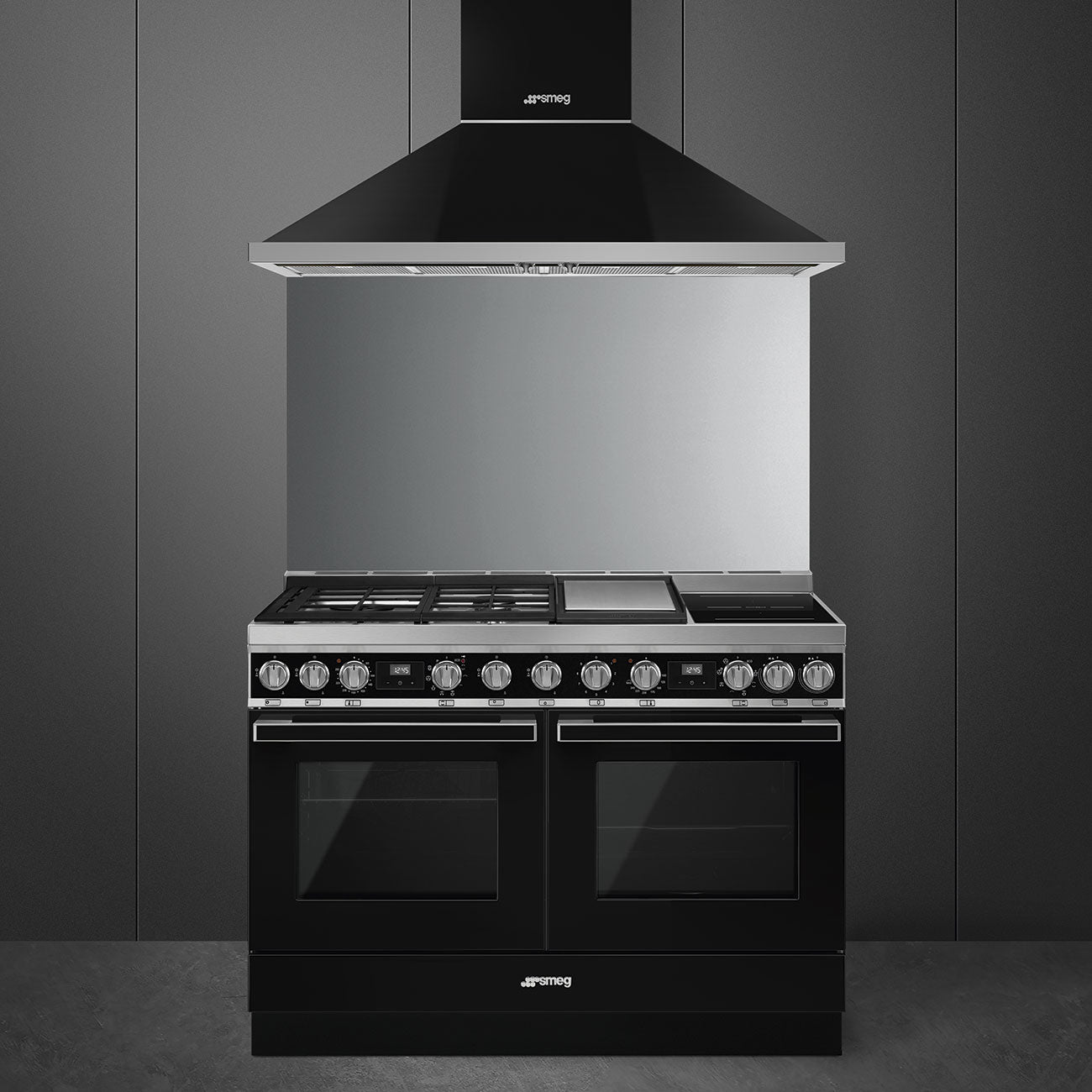 Smeg Portofino 120cm Mixed Fuel Range Cooker with Pyrolytic Oven - Multiple Colours - Core Appliances