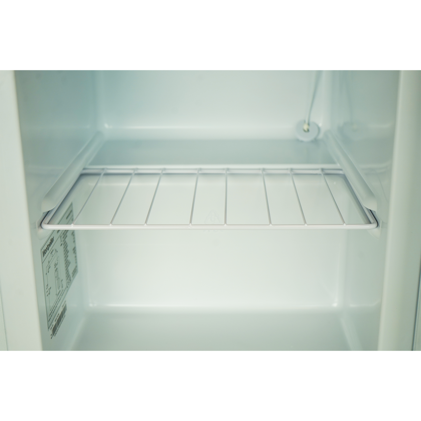 Montpellier MDATTFZW Table Top Freezer - White