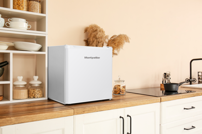 Montpellier MDATTFZW Table Top Freezer - White