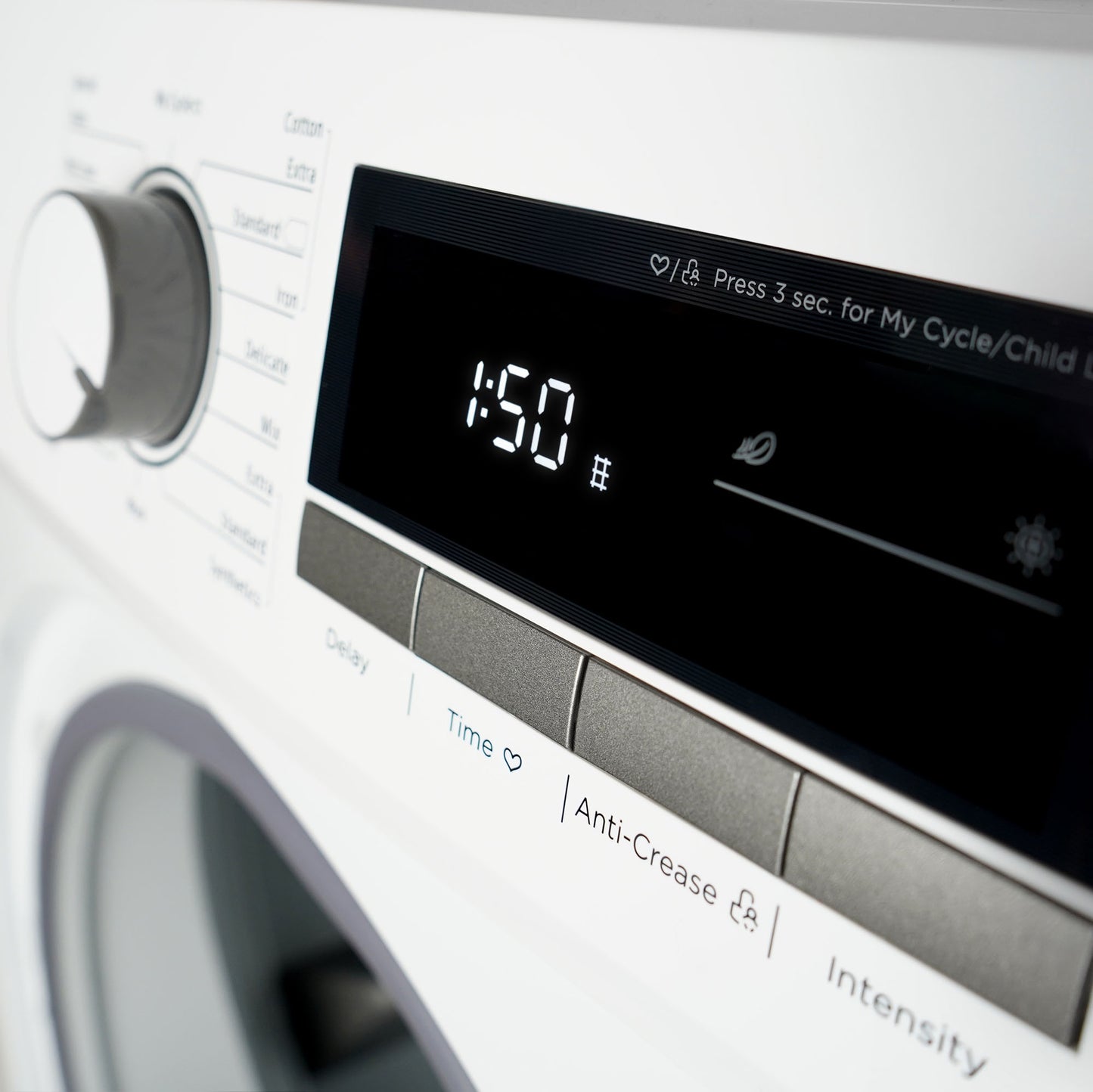 Montpellier MHP8SDW 8kg Heat Pump Tumble Dryer - White