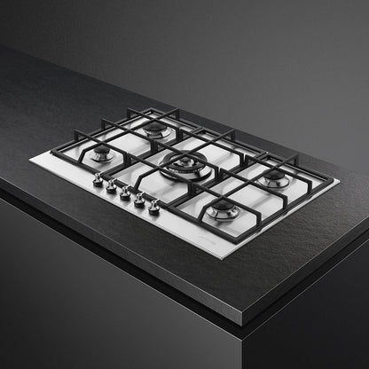 Smeg Classic 72cm Five Burner Gas Hob with Cast Iron Pan Stands - Core Appliances