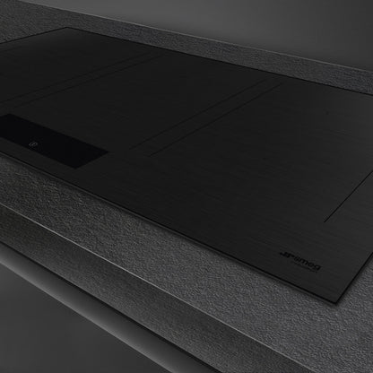 Smeg Classic 90cm Four Zone Induction Hob with Multizone - Matt Black Glass - Core Appliances