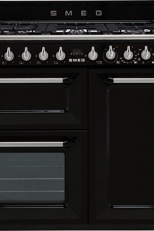 Black SMEG Victoria Cooker, Dual Fuel, Traditional, Three Cavity, Gas Hob 1000 mm
