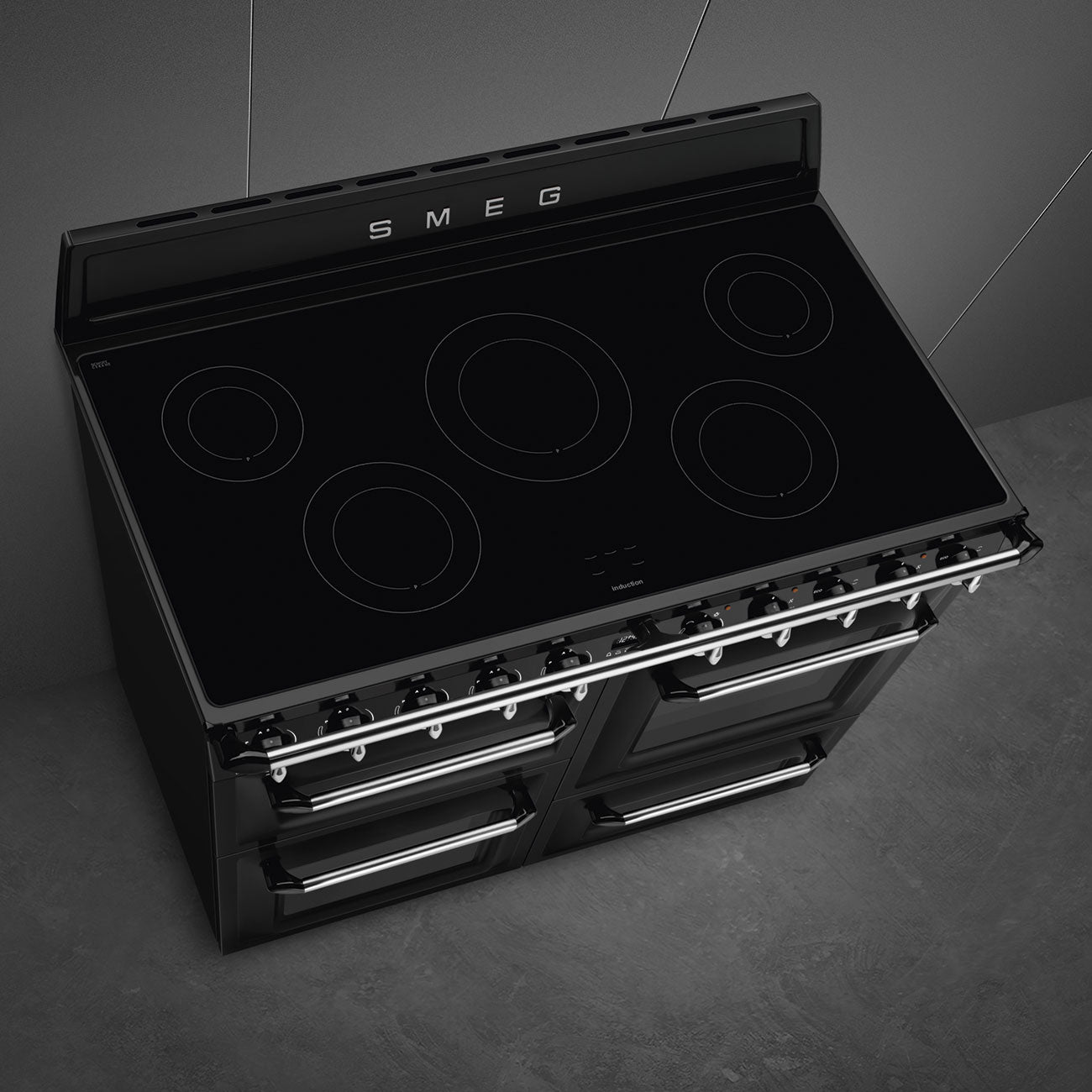 Smeg Victoria 110cm Induction Range Cooker with Four Cavities - Multiple Colours - Core Appliances