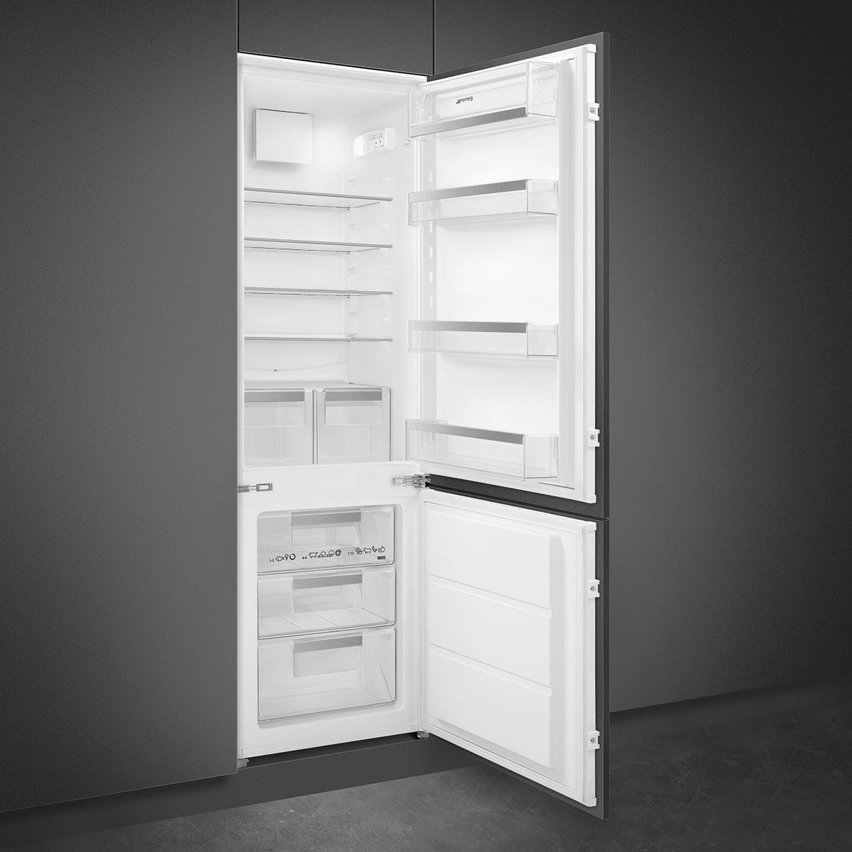 Smeg 70/30 Integrated Frost Free Fridge Freezer - White