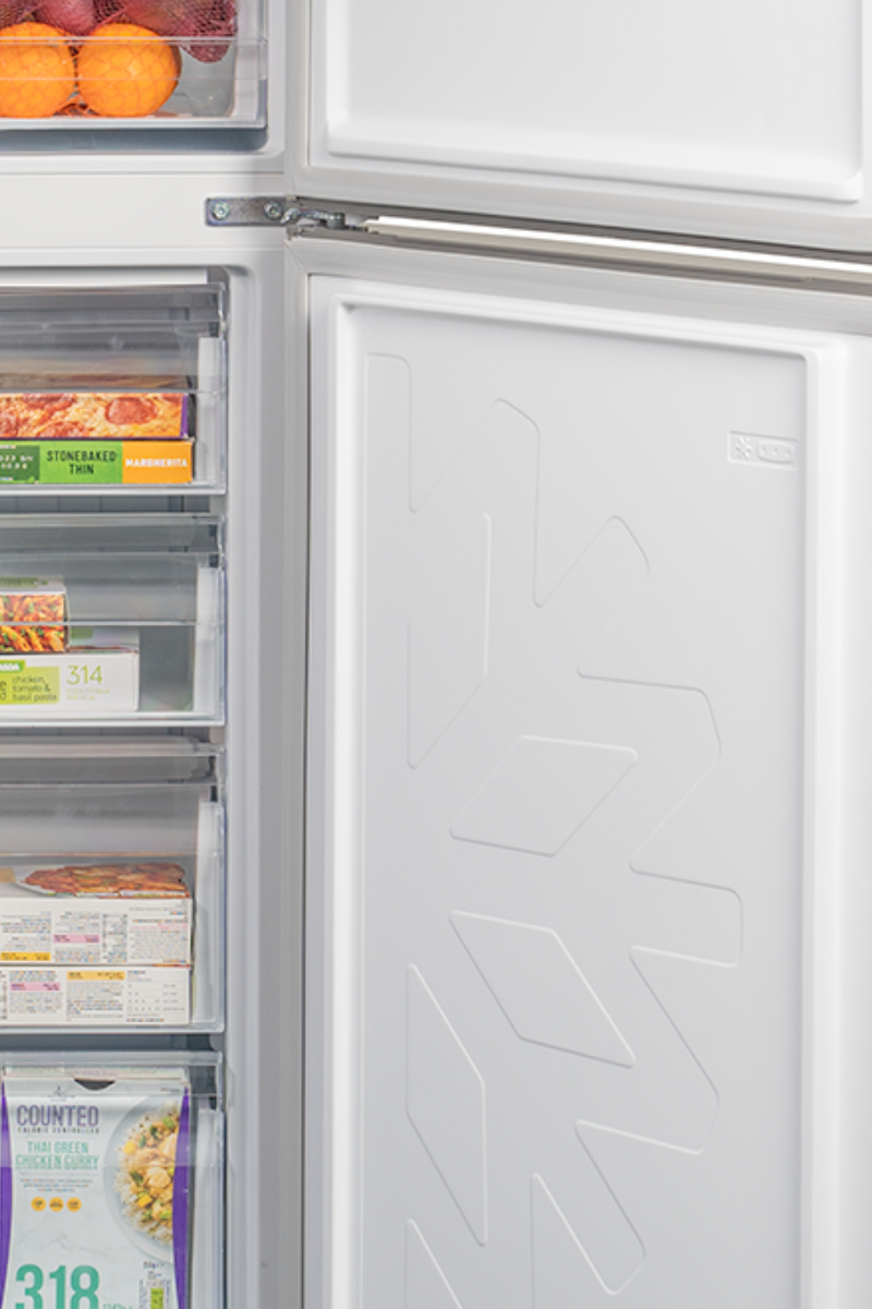 Light Gray SIA 317L No Frost Freestanding Fridge Freezer