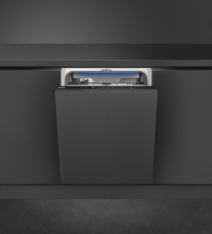 Smeg Integrated Cold & Clean Bundle — 70/30 Fridge Freezer & Dishwasher