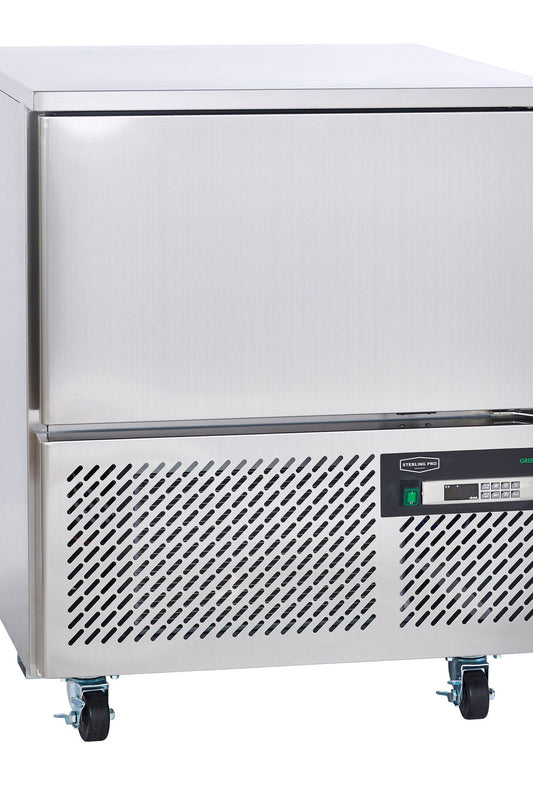 Light Gray Sterling Pro Cobus SP20BC 5-Grid Single Door Blast Chiller / Freezer, 20kg/15kg - In Stock