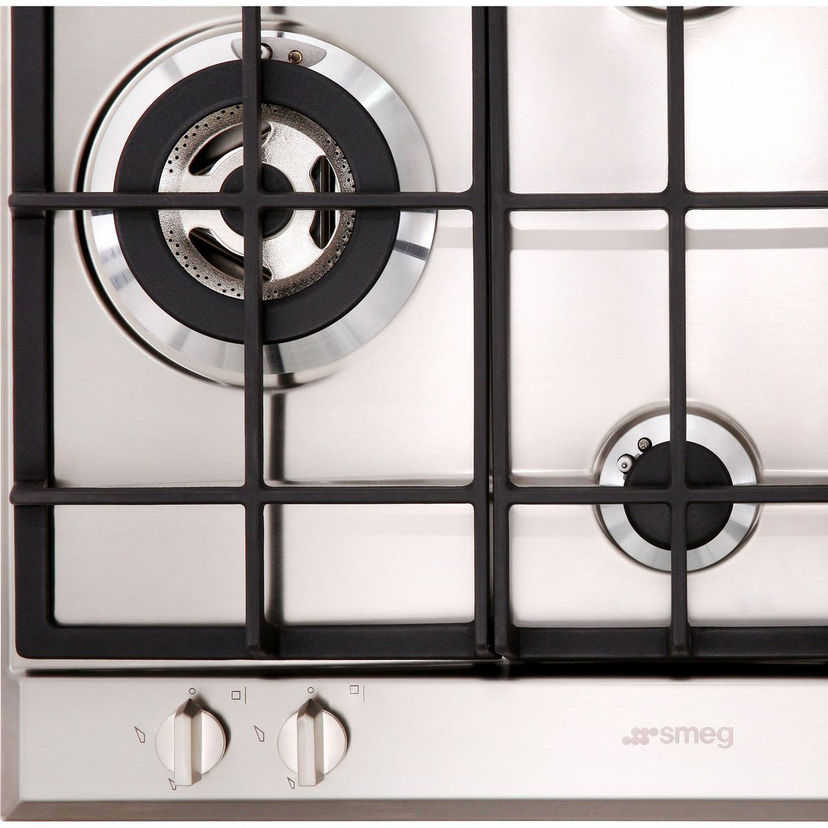Smeg Classic 60cm Gas Kitchen Bundle — Oven, Hob & Chimney Hood