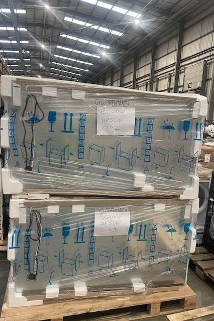 Dim Gray Vestfrost GRADED SZ464-WH White Commercial Chest Freezer, 476 Litres - Low Stock